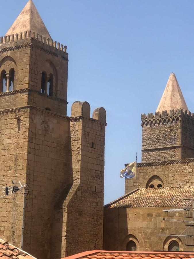 Nel Cortile Suite Cefalù Buitenkant foto
