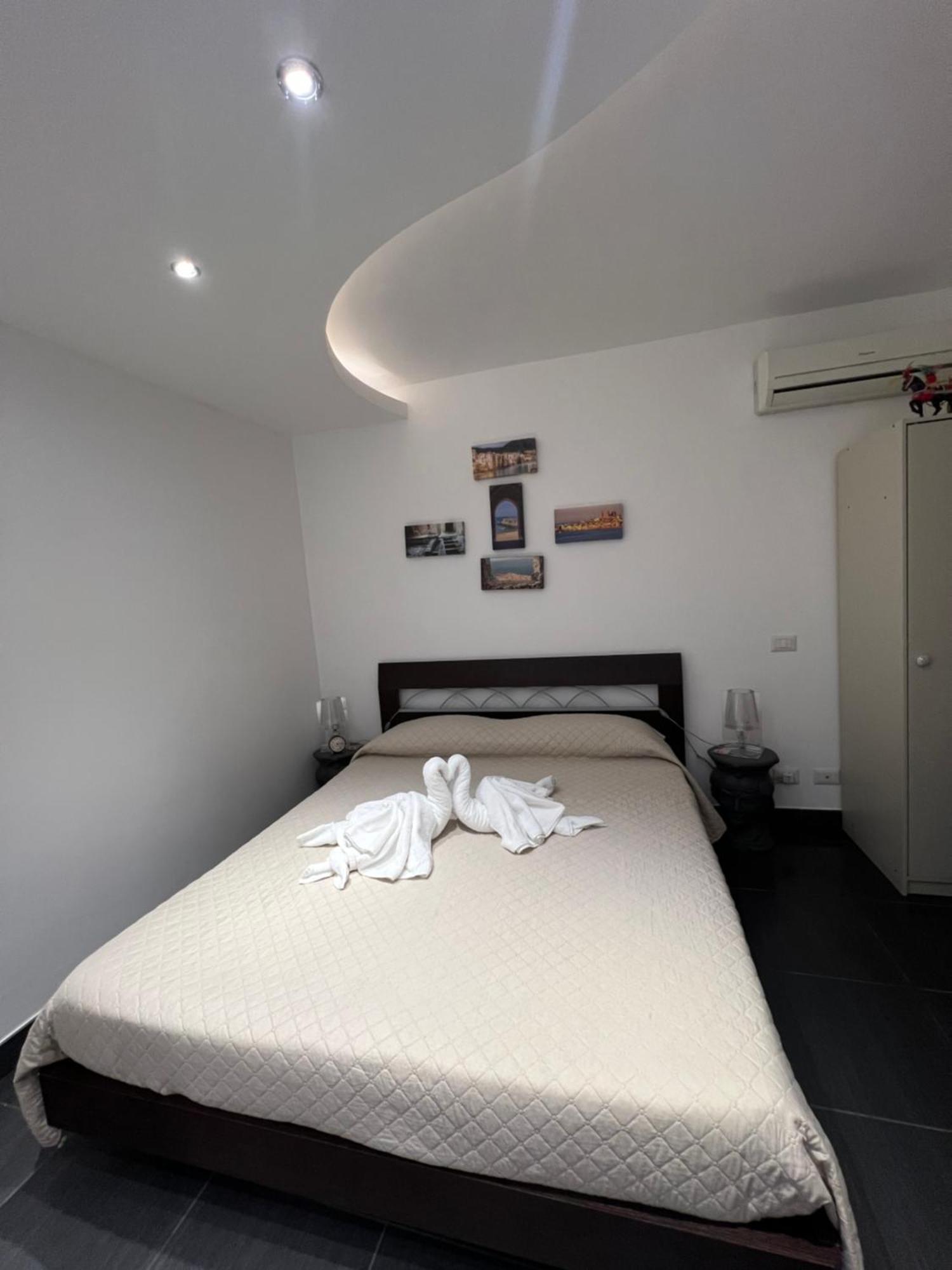 Nel Cortile Suite Cefalù Buitenkant foto