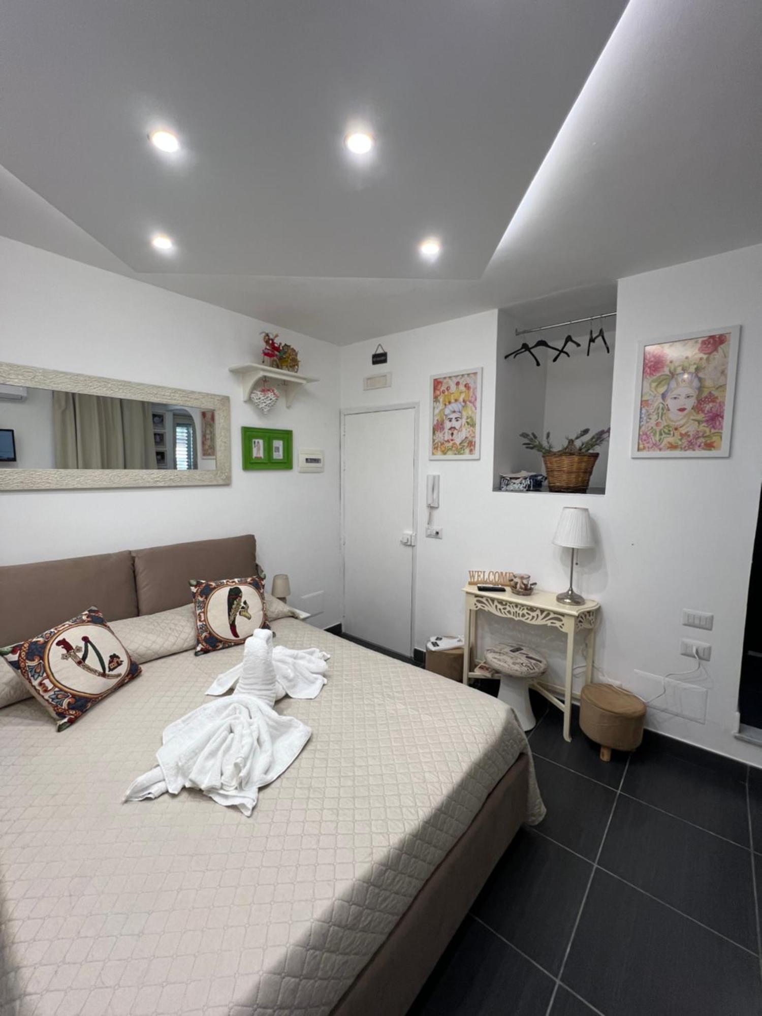 Nel Cortile Suite Cefalù Buitenkant foto